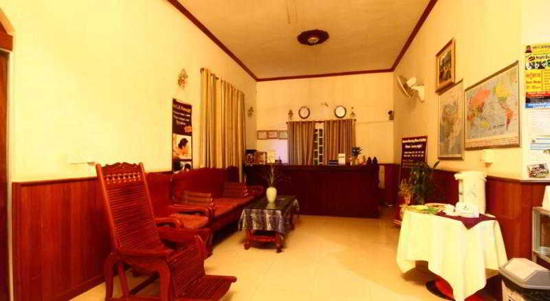 Central Night Hotel Siem Reap Bagian luar foto